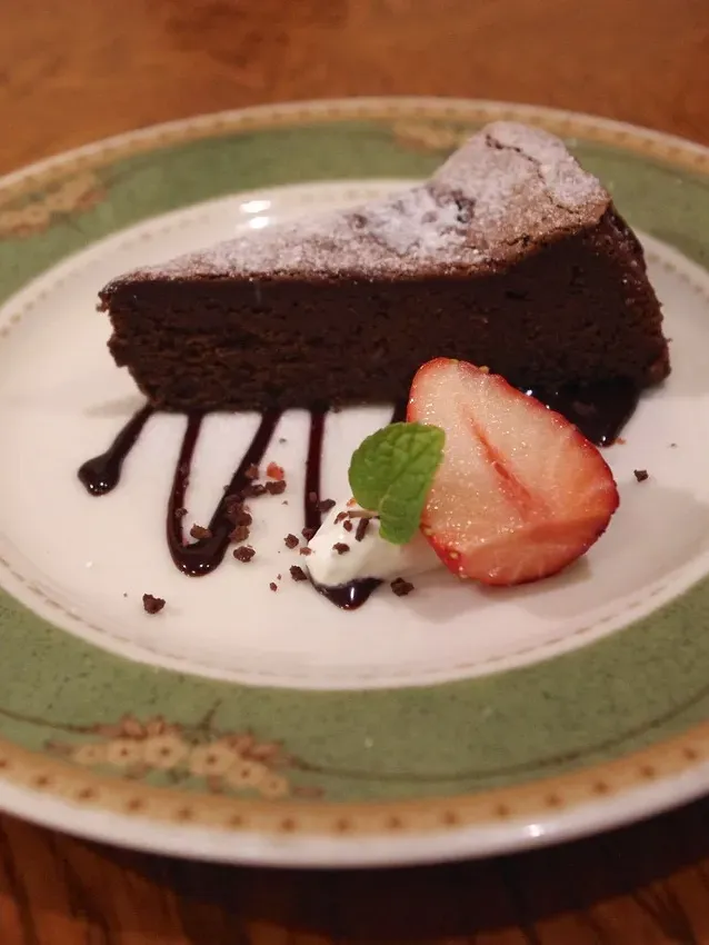 Gesundes Frühstück: Brownie Baked Oats