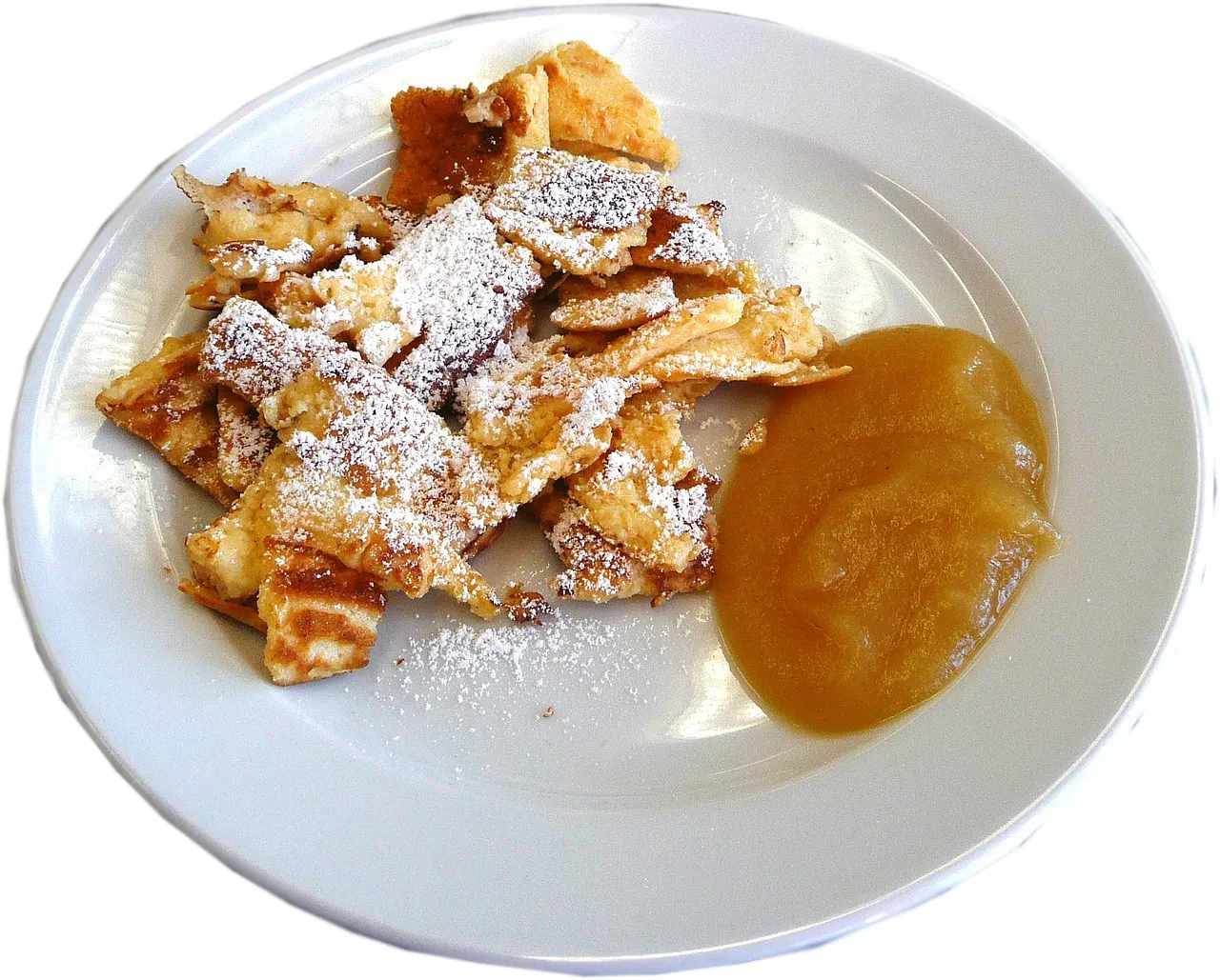 Einfache Pancakes - angeschnitten, fluffig und saftig