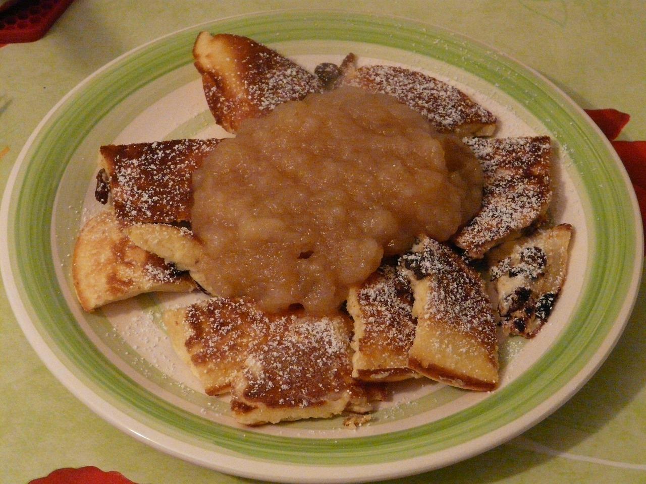Kürbis Pfannkuchen Türmchen angeschnitten