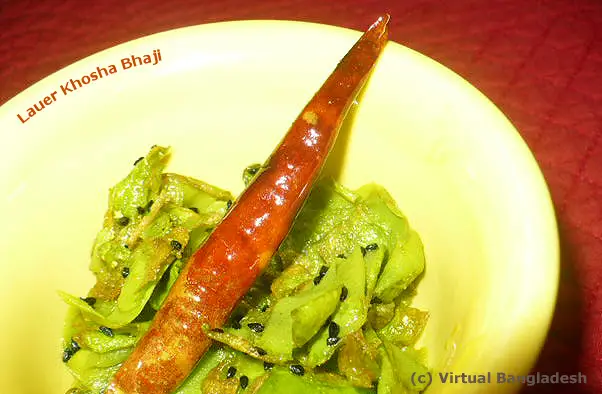 Lauer Khosha Bhaji – Fried Bottle Gourd Peel